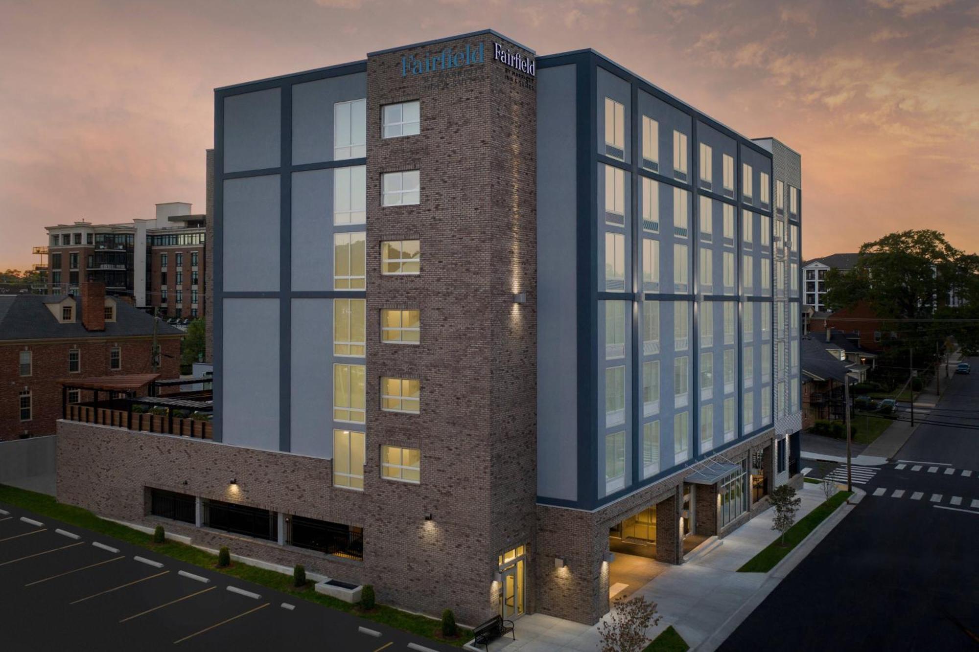 Fairfield Inn & Suites Nashville Near Vanderbilt Ngoại thất bức ảnh